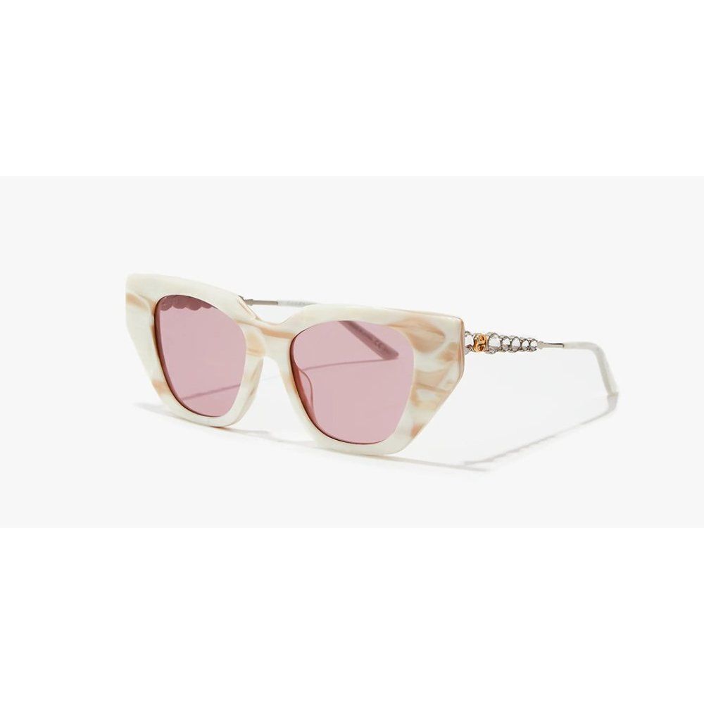 Gucci Women Cat-Eye UV Protective Sunglasses GG0641S 004